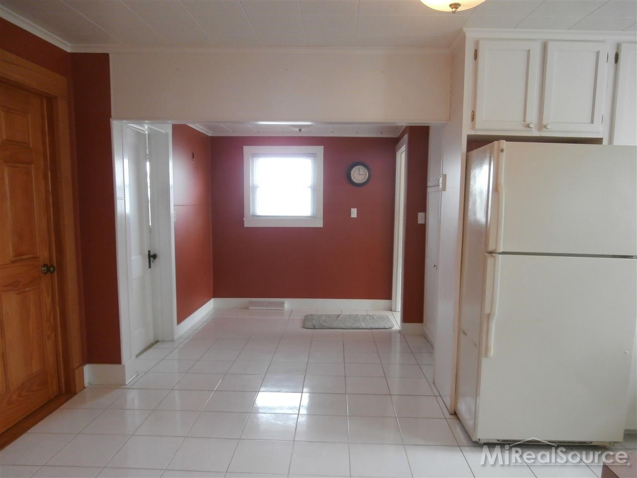 269 East Bennington Road Owosso, MI 48867 - Photo 16 of 29 31234614-15.JPG