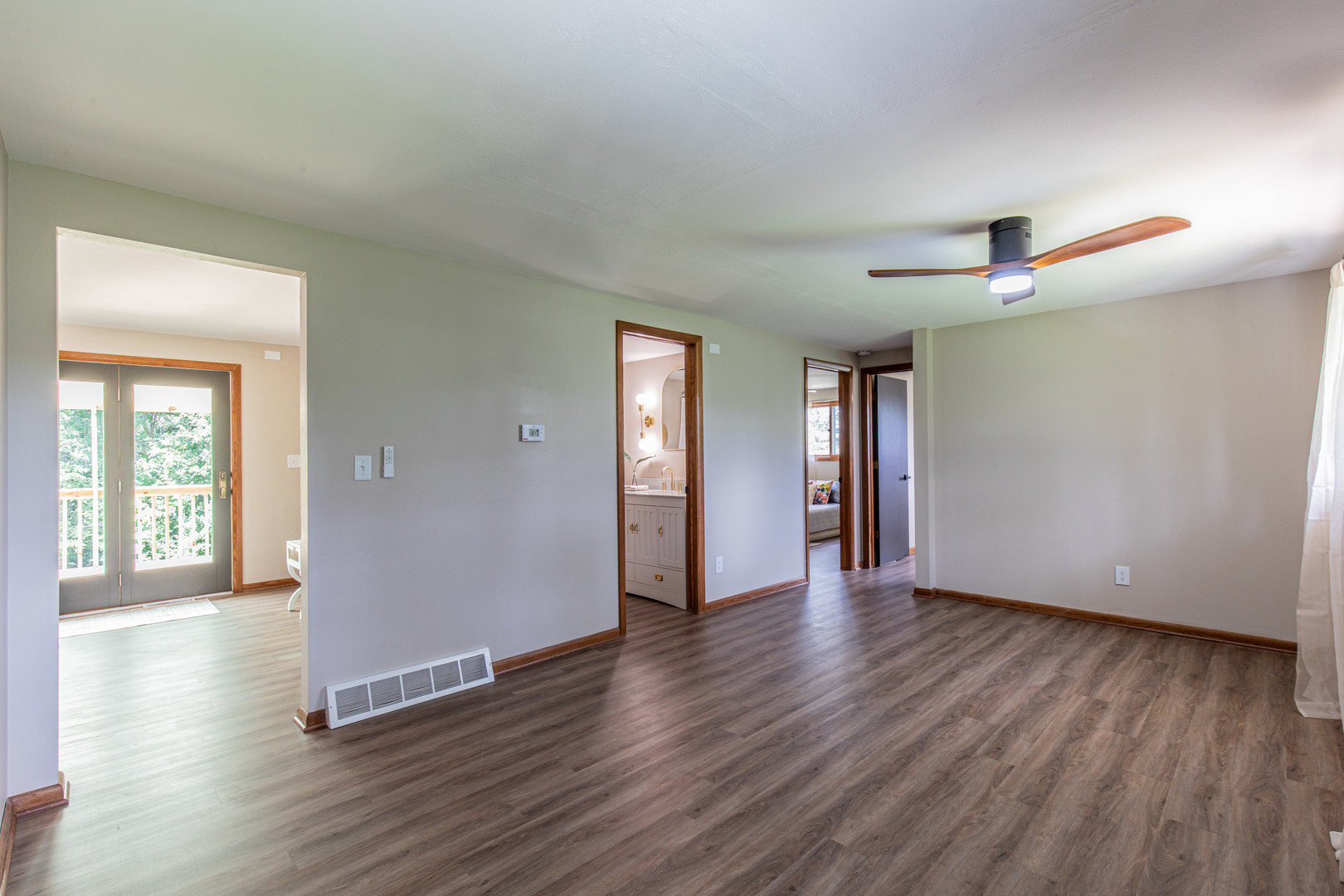 13849 Lovers Lane Road Princeton, IL 61356 - Photo 14 of 38 Gallery Image 14