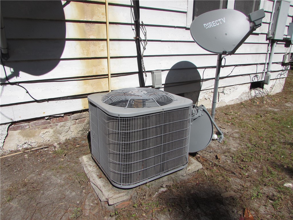 1003 Carswell Avenue Waycross, GA 31503 - Photo 22 of 25 The HVAC is from July 2021