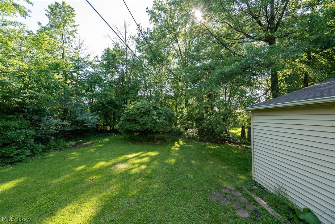 1112 Woodview Road Cleveland Heights, OH 44121 - Photo 32 of 35