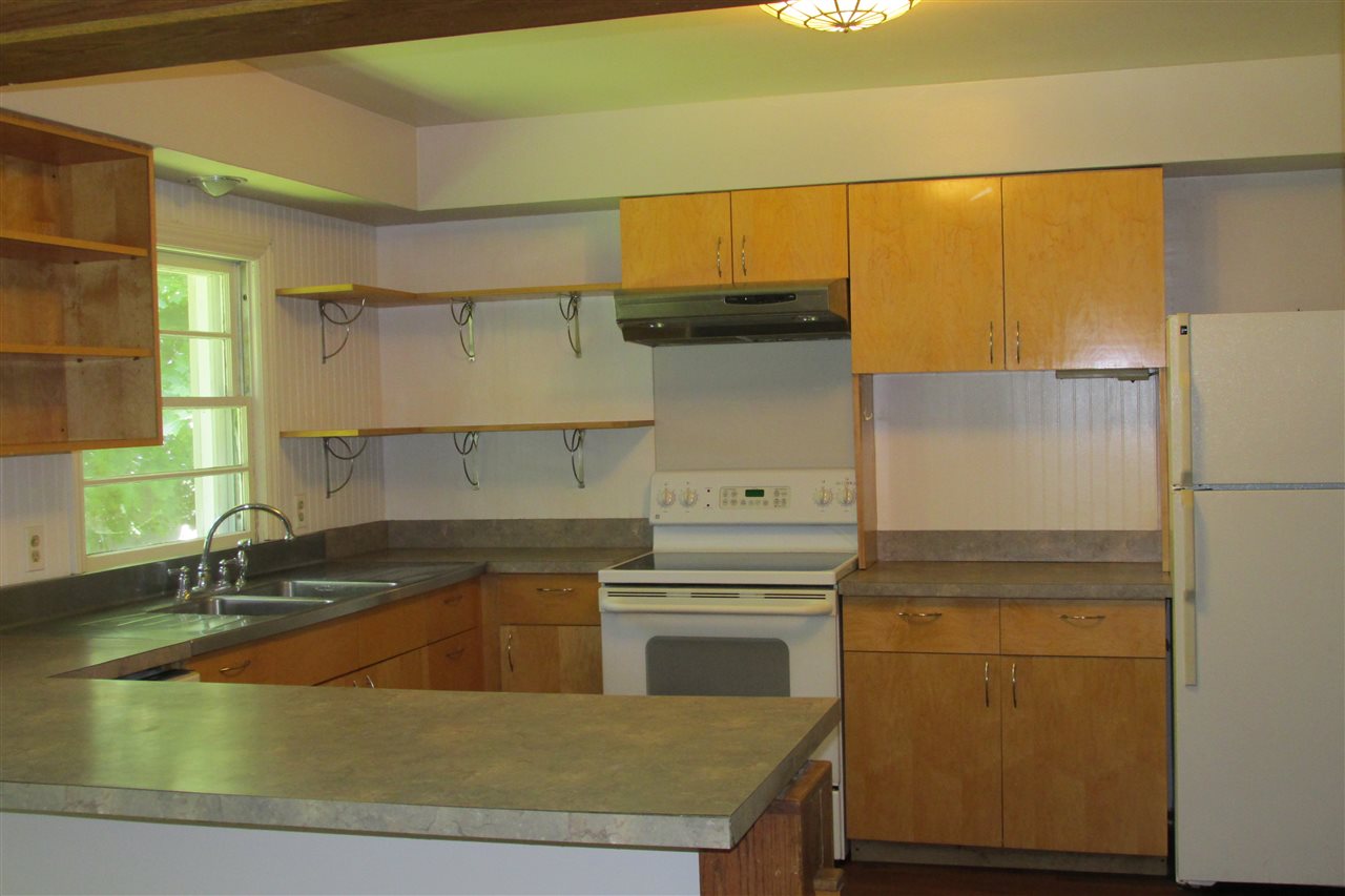 7698 East 44 Road Cadillac, MI 49601 - Photo 6 of 18 1849921-5.JPG