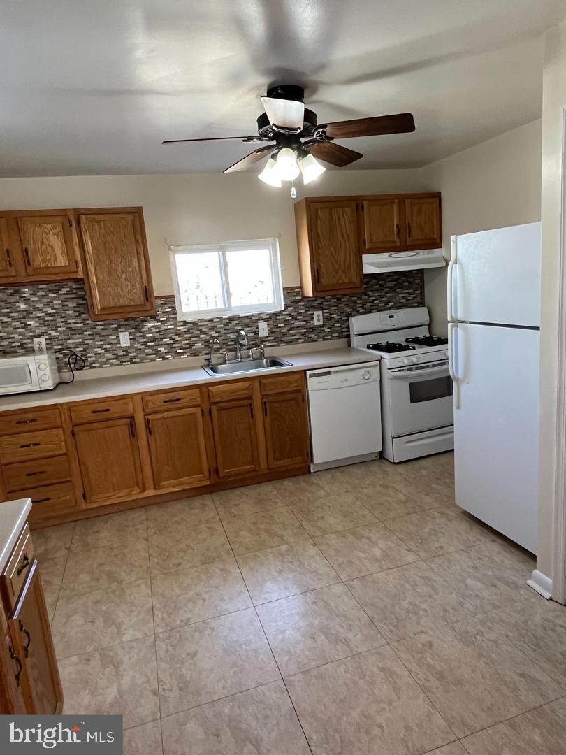 3 Wilbur Road Baltimore, MD 21221 - Photo 4 of 16