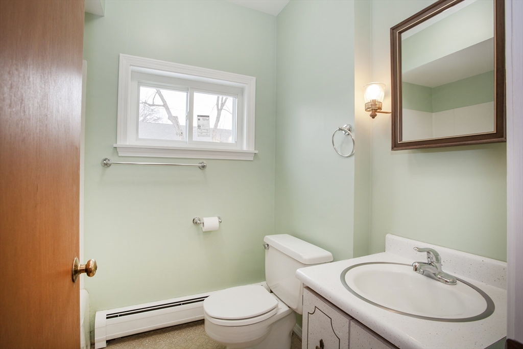 18 Cottage Street, Unit 2 Medford, MA 02155 - Photo 14 of 17