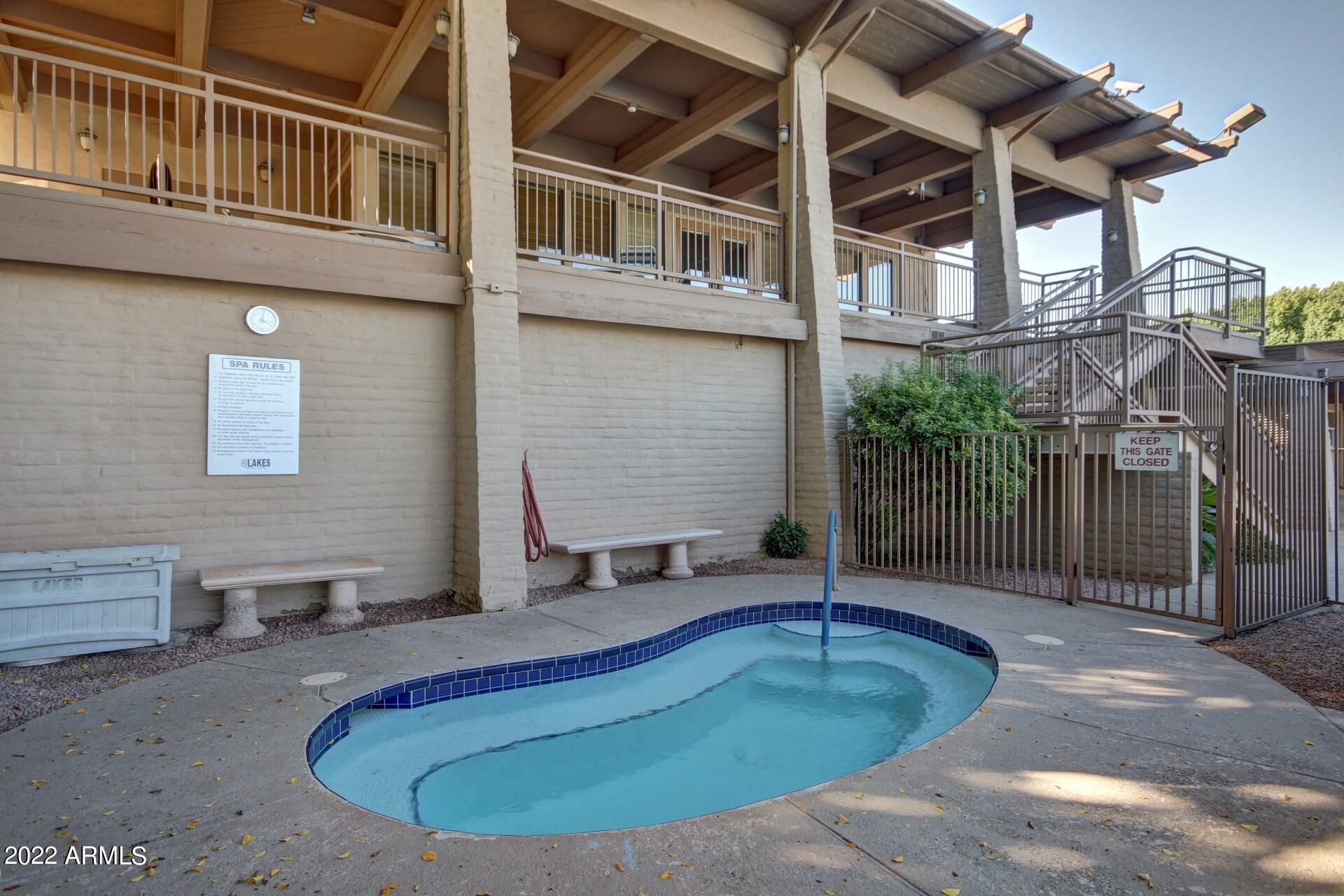 5611 South Crows Nest Road Tempe, AZ 85283 - Photo 40 of 44 THE LAKES JACUZZI
