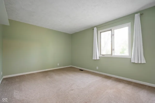 $530,000 | 1346 Smokey Row Lane, Carmel, IN 46033