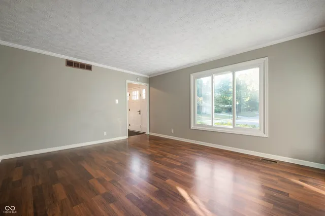 $530,000 | 1346 Smokey Row Lane, Carmel, IN 46033