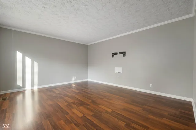 $530,000 | 1346 Smokey Row Lane, Carmel, IN 46033