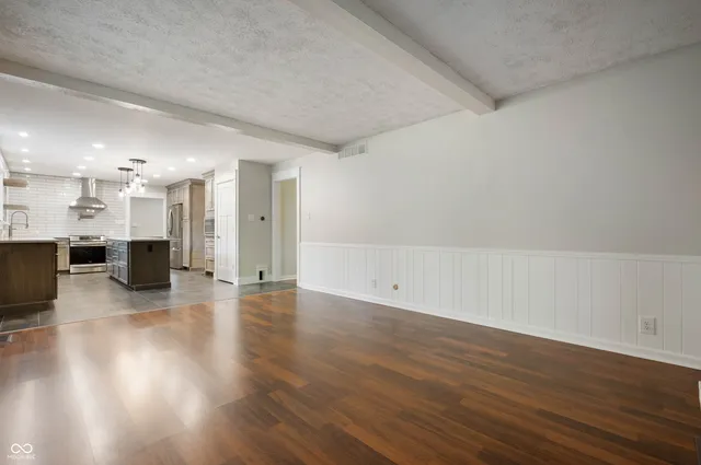 $530,000 | 1346 Smokey Row Lane, Carmel, IN 46033