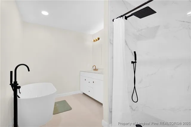 $1,650 | 7000 Medway Court, Fayetteville, NC 28306