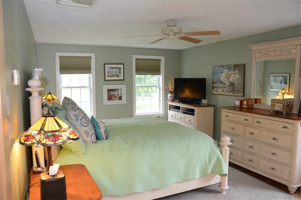 26 Field Pond Road Milford, MA 01757 - Photo 14 of 30 Gallery Image 14