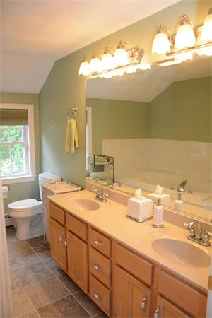 26 Field Pond Road Milford, MA 01757 - Photo 20 of 30 Gallery Image 20