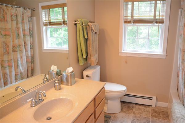 26 Field Pond Road Milford, MA 01757 - Photo 21 of 30 Gallery Image 21