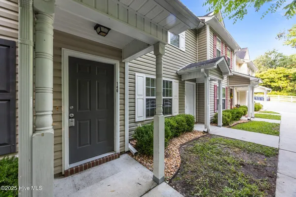 $1,275 | 140 Greenford Place, Jacksonville, NC 28540