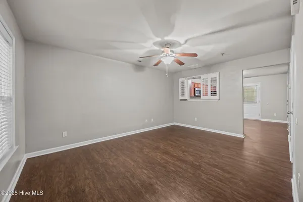 $1,275 | 140 Greenford Place, Jacksonville, NC 28540