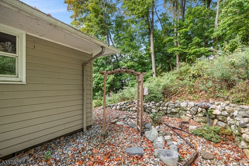 159 East Shore Trail Sparta, NJ 07871 - Photo 30 of 41