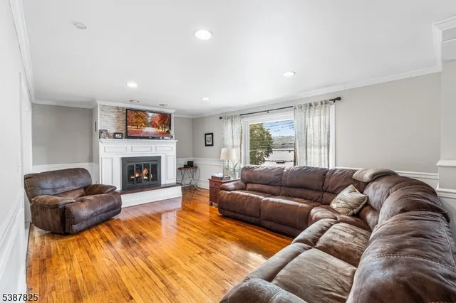 $499,000 | 159 East Shore Trail, Sparta, NJ 07871