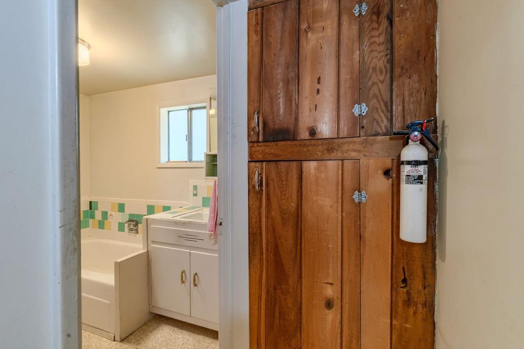 4264 Hilsinger Road Phoenix, OR 97535 - Photo 12 of 30 Additional Photo