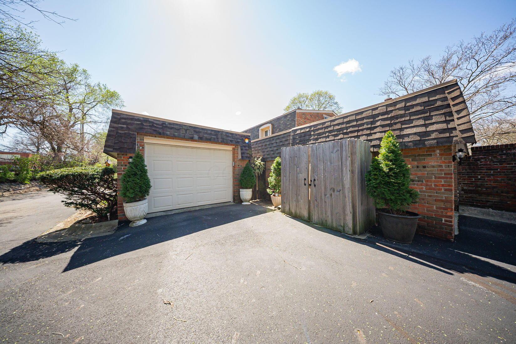 3600 Reed Road, Unit 16 Columbus, OH 43220 - Photo 41 of 45 45-web-or-mls-Maria Milligan - 3600 Reed