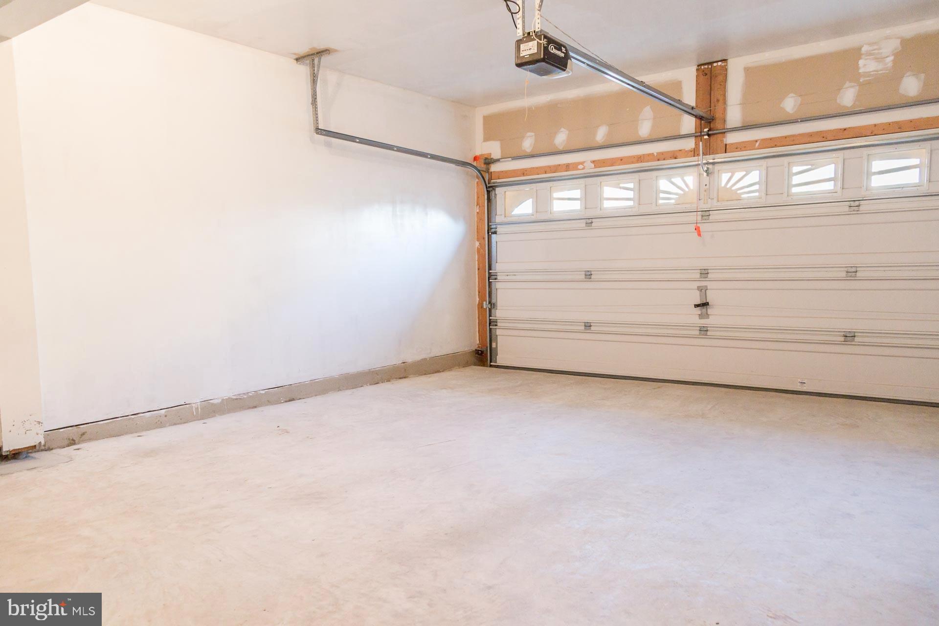 42756 Locklear Terrace Chantilly, VA 20152 - Photo 16 of 24