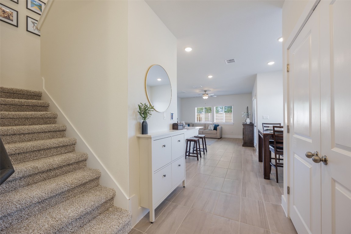322 Furlong Drive Georgetown, TX 78626 - Photo 3 of 23 a view of entryway and hall