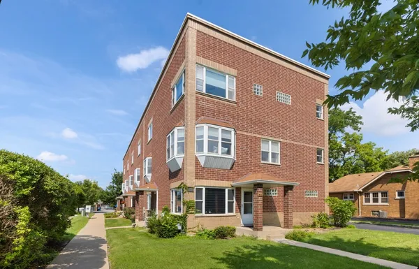 $214,900 | 18138 Martin Avenue, Homewood, IL 60430