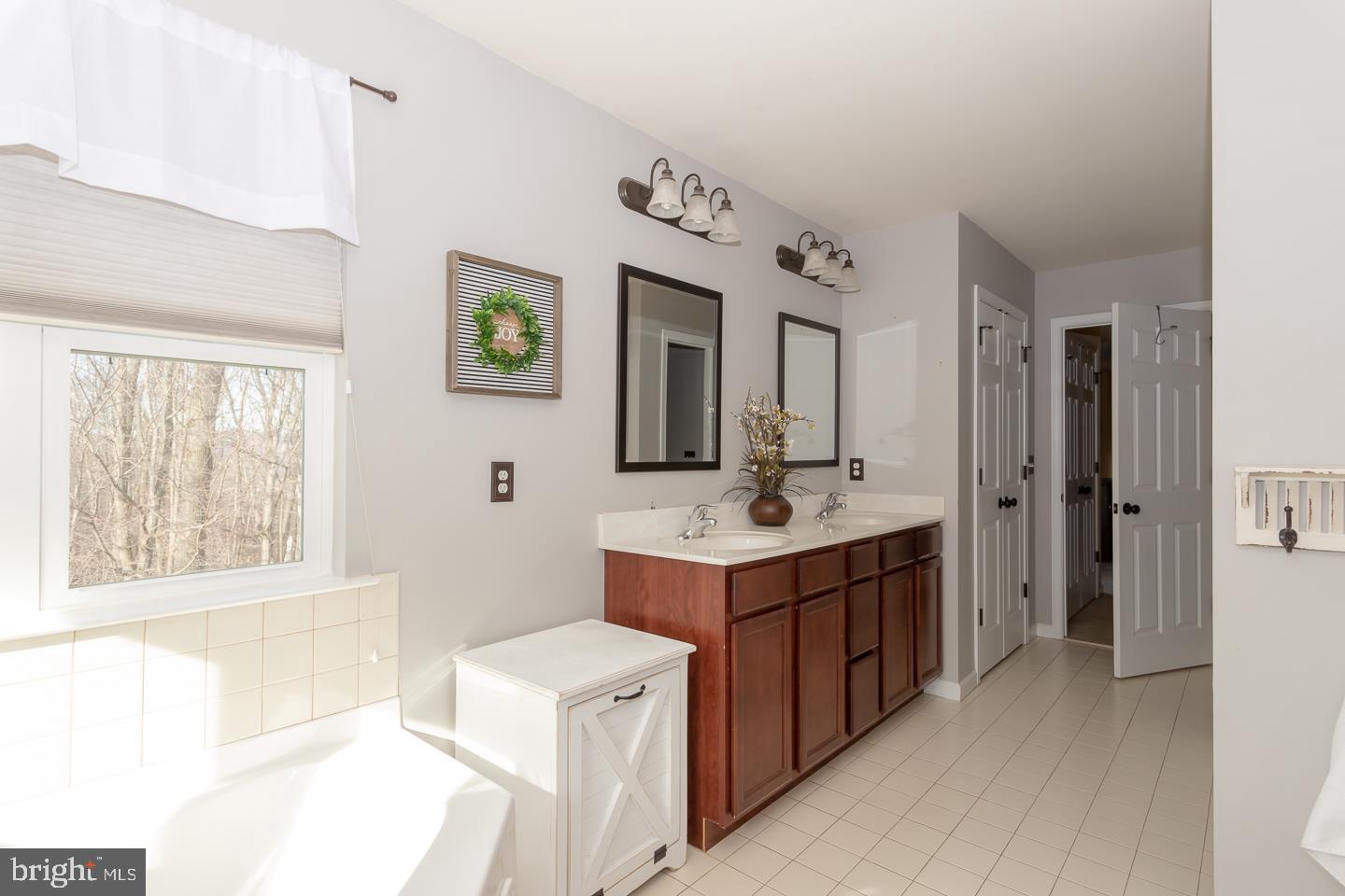 3337 Alydar Road Downingtown, PA 19335 - Photo 43 of 52 Gallery Image 43