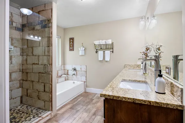 $3,500 | 801 John Knox Road, Fischer, TX 78623