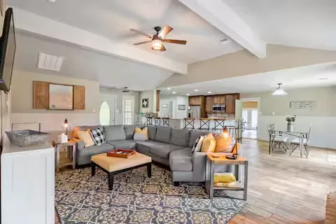 $3,500 | 801 John Knox Road, Fischer, TX 78623