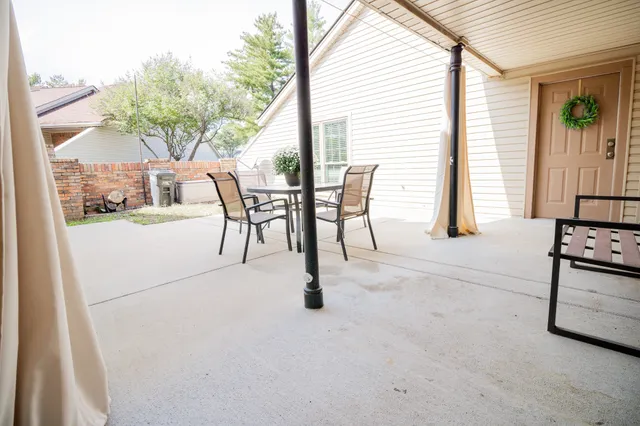 $299,900 | 601 Laurel Hill Drive, Old Hickory, TN 37138