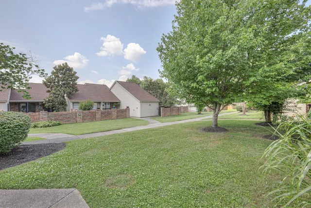 $299,900 | 601 Laurel Hill Drive, Old Hickory, TN 37138