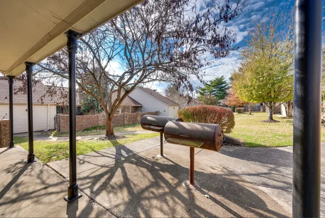 $299,900 | 601 Laurel Hill Drive, Old Hickory, TN 37138