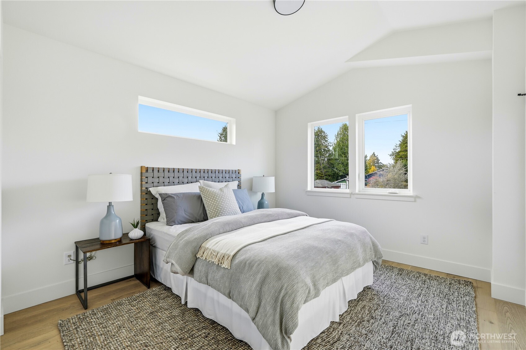 7552 39th Avenue Southwest Seattle, WA 98126 - Photo 17 of 23