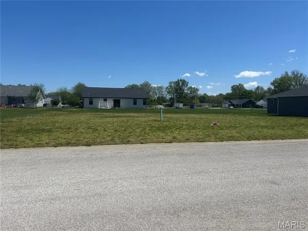 $46,000 | 315 Jennifer Street, Germantown, IL 62245