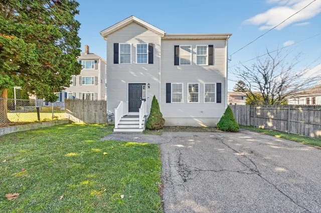 $464,900 | 321 King Street, Fall River, MA 02724