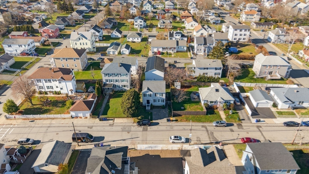 321 King Street Fall River, MA 02724 - Photo 34 of 40