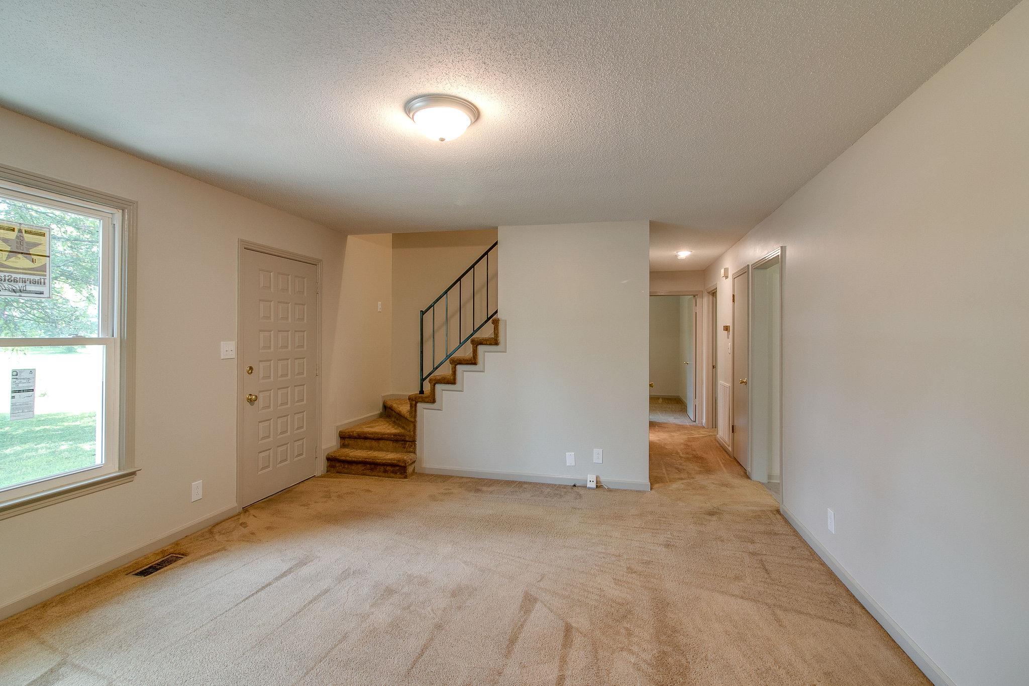3392 Allen Road Clarksville, TN 37042 - Photo 10 of 27 Another view of the living room.