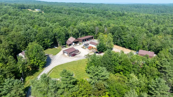 $669,000 | 32 Roddy Lane, Readfield, ME 04355