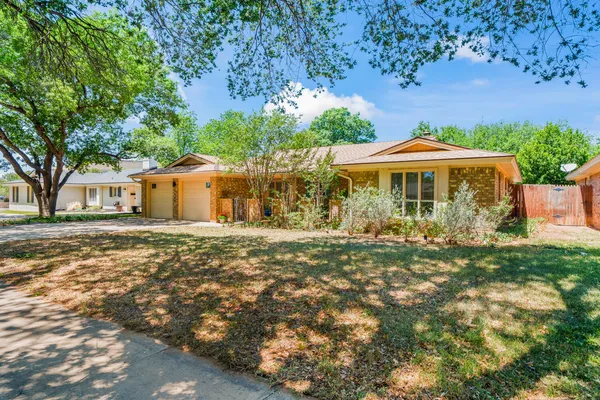 $270,000 | 3428 68th Drive, Lubbock, TX 79413