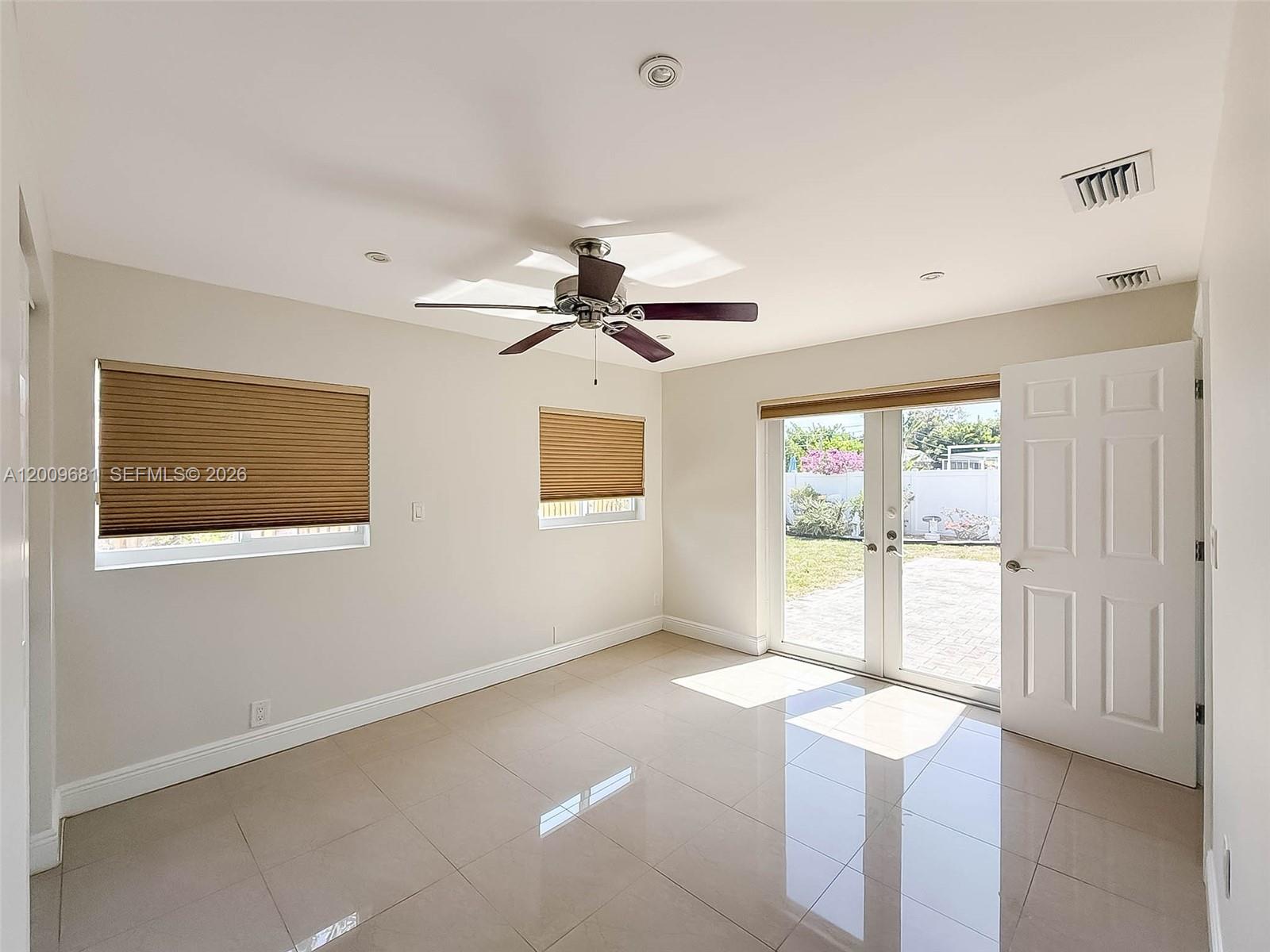 321 Northeast 29th Street Boca Raton, FL 33431 - Photo 14 of 21