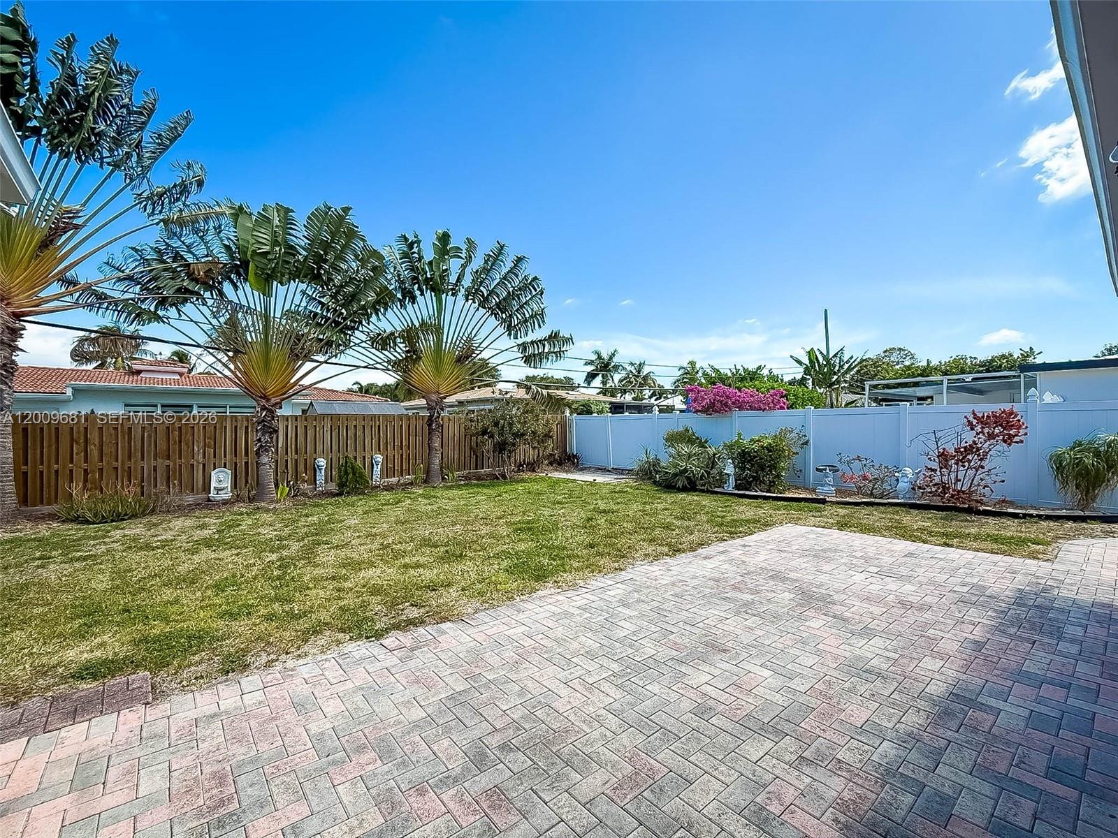 321 Northeast 29th Street Boca Raton, FL 33431 - Photo 17 of 21