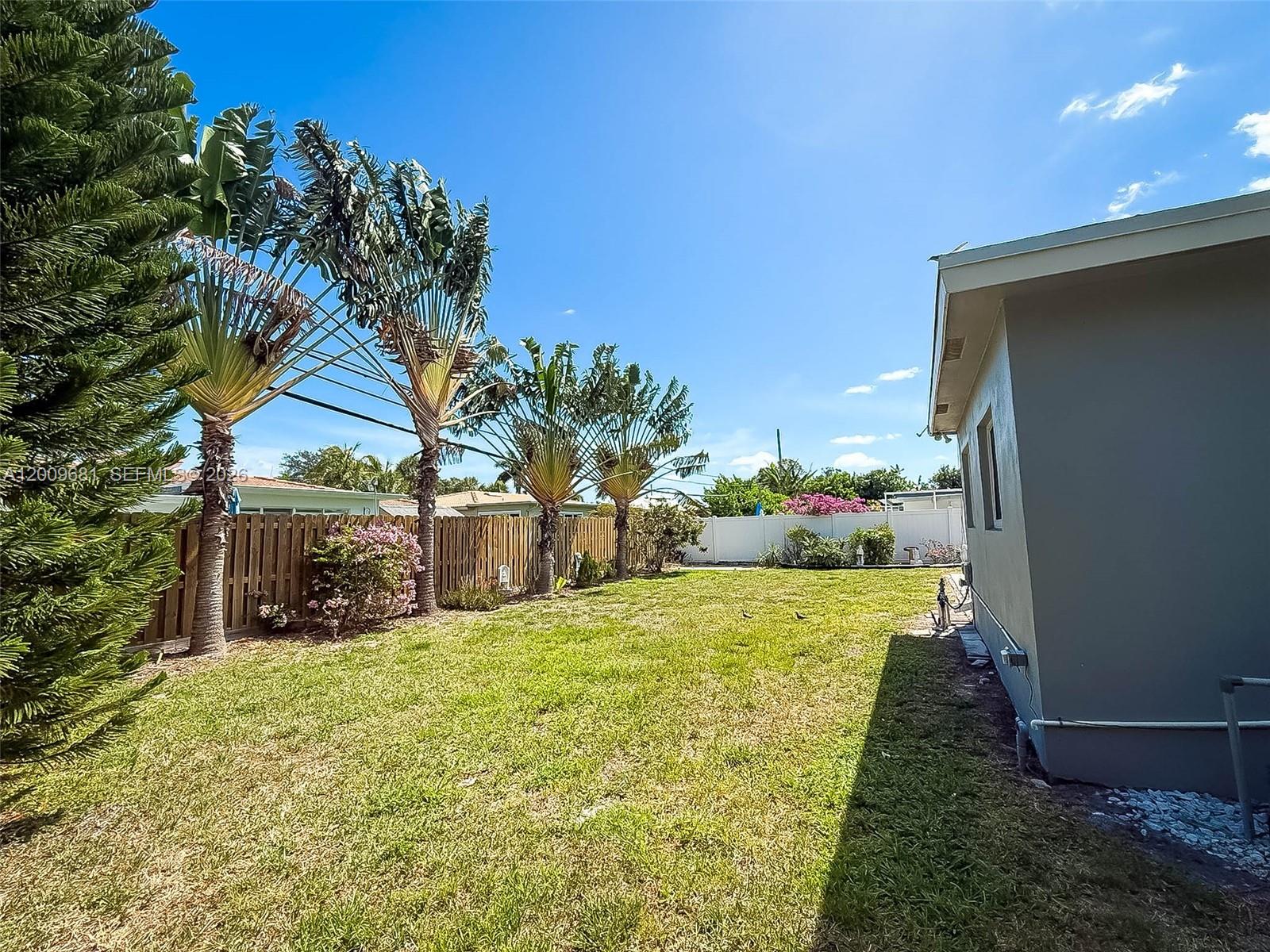 321 Northeast 29th Street Boca Raton, FL 33431 - Photo 20 of 21