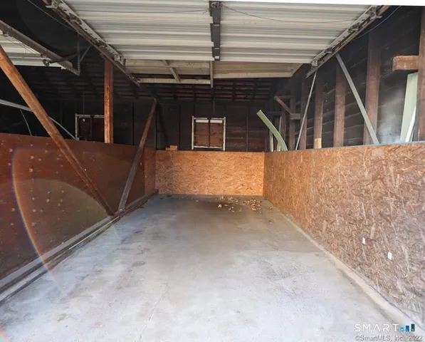 $1,900 | 36 Oakwood Avenue, West Hartford, CT 06119