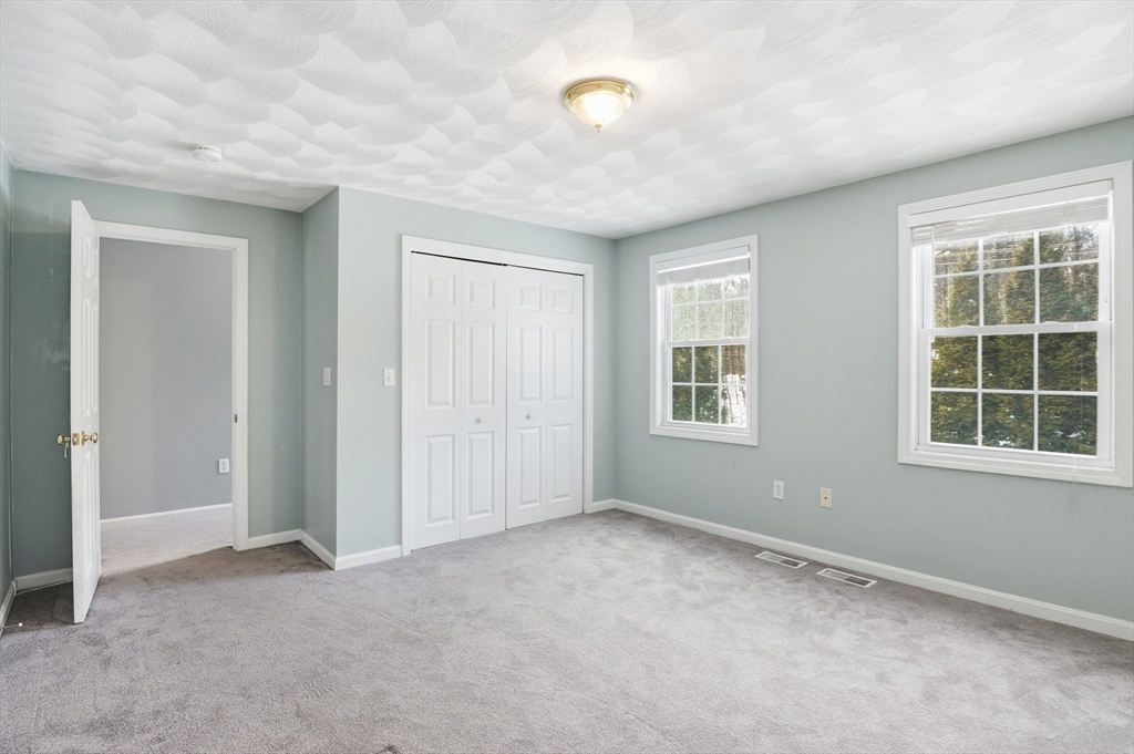 210 Gardner Road Hubbardston, MA 01452 - Photo 19 of 33