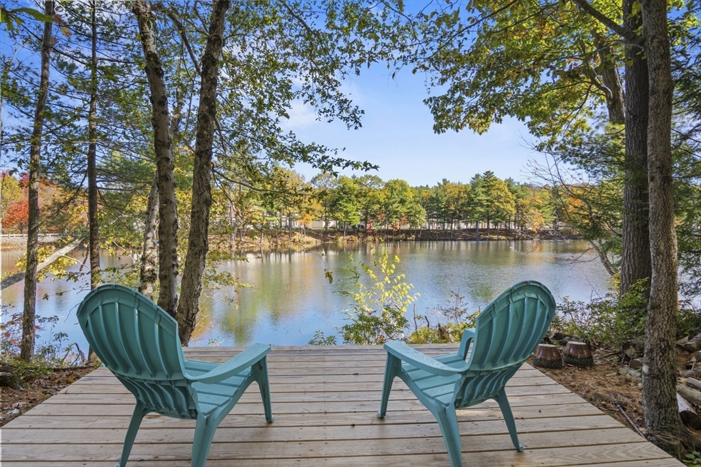 210 Gardner Road Hubbardston, MA 01452 - Photo 5 of 33