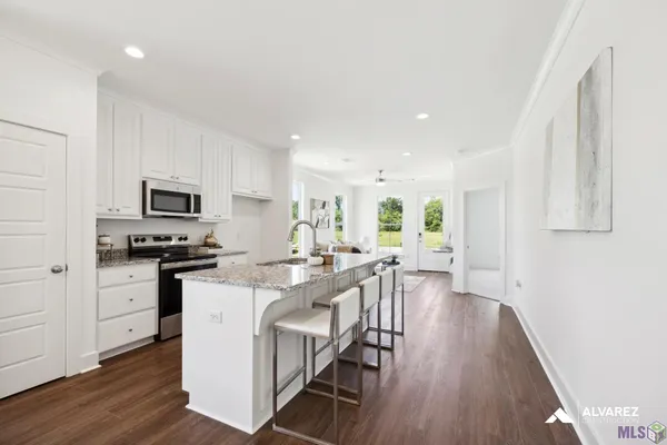 $240,990 | 5702 Montegudo Boulevard, Zachary, LA 70791