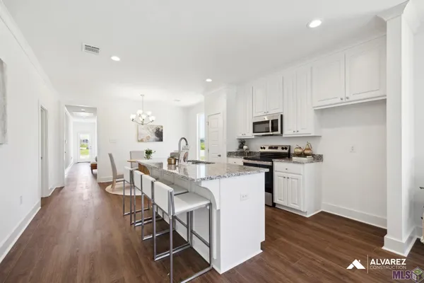 $240,990 | 5702 Montegudo Boulevard, Zachary, LA 70791