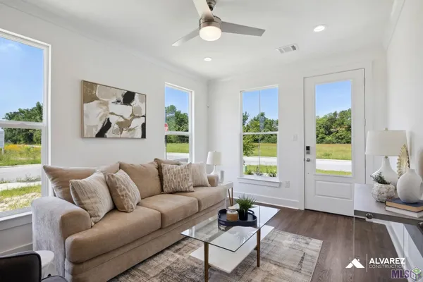 $240,990 | 5702 Montegudo Boulevard, Zachary, LA 70791