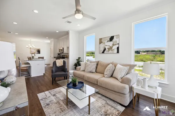 $240,990 | 5702 Montegudo Boulevard, Zachary, LA 70791