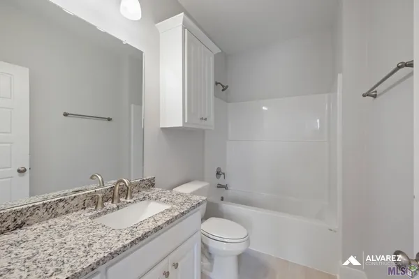 $240,990 | 5702 Montegudo Boulevard, Zachary, LA 70791