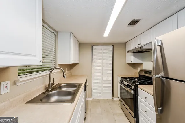 $1,665 | 6724 Doublegate Lane, Rex, GA 30273